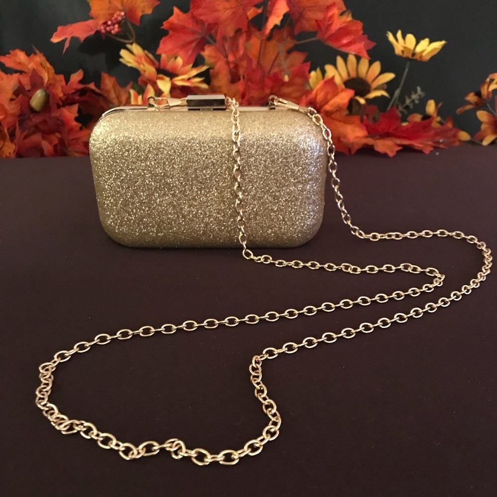 Gold clutch.
